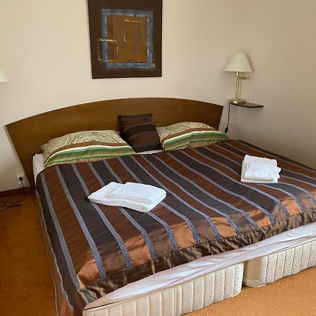 Bernadett Villa Apartman Bük Zewnętrze zdjęcie